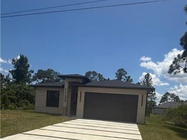 1122 Craft ST E, LEHIGH ACRES, FL 33974