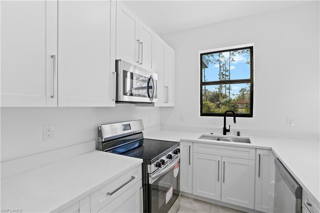 1122 Craft St E, Lehigh Acres, FL 33974 Photo