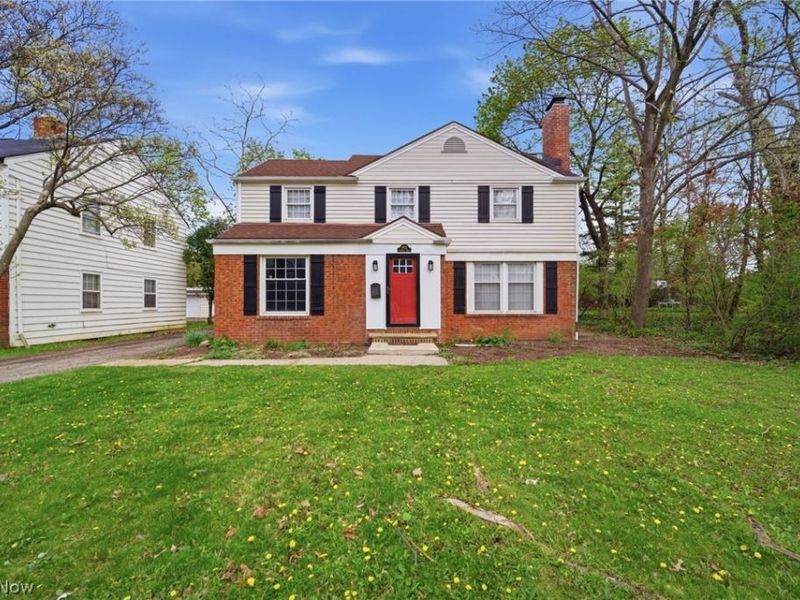 19013 Chagrin Boulevard, Shaker Heights, OH 44122 Photo 1