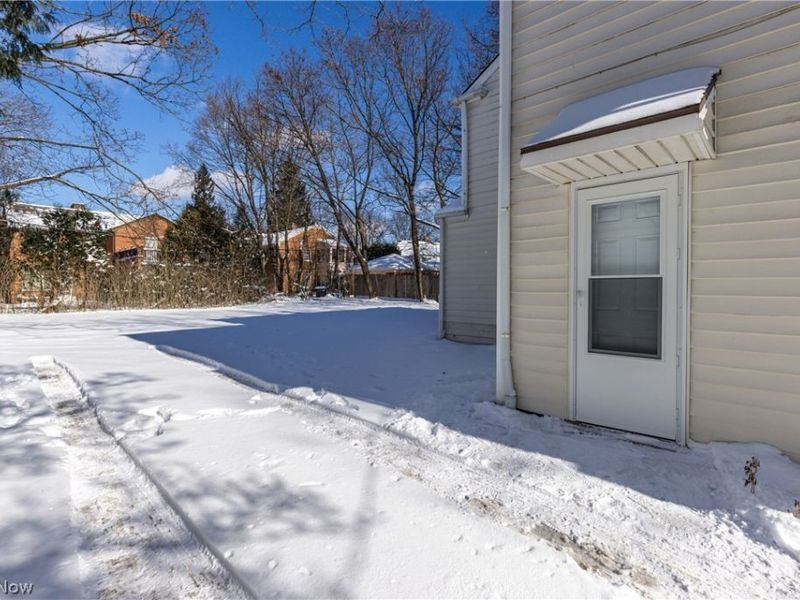 19013 Chagrin Boulevard, Shaker Heights, OH 44122 Photo 11