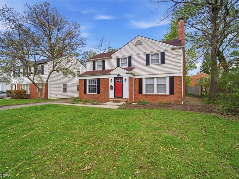 19013 Chagrin Boulevard, Shaker Heights, OH 44122 Photo 3