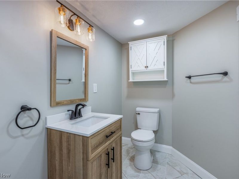 19013 Chagrin Boulevard, Shaker Heights, OH 44122 Photo 8