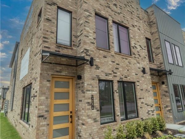 4100 W Olive Street , Rogers, AR 72756