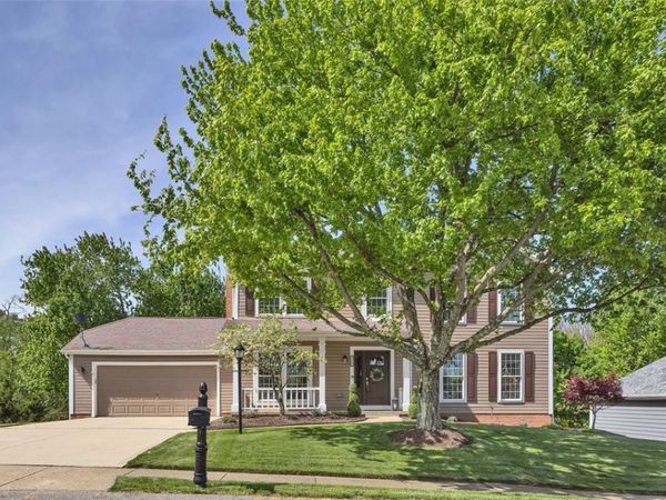 312 Valerie Dr , Cranberry Twp, PA 16066