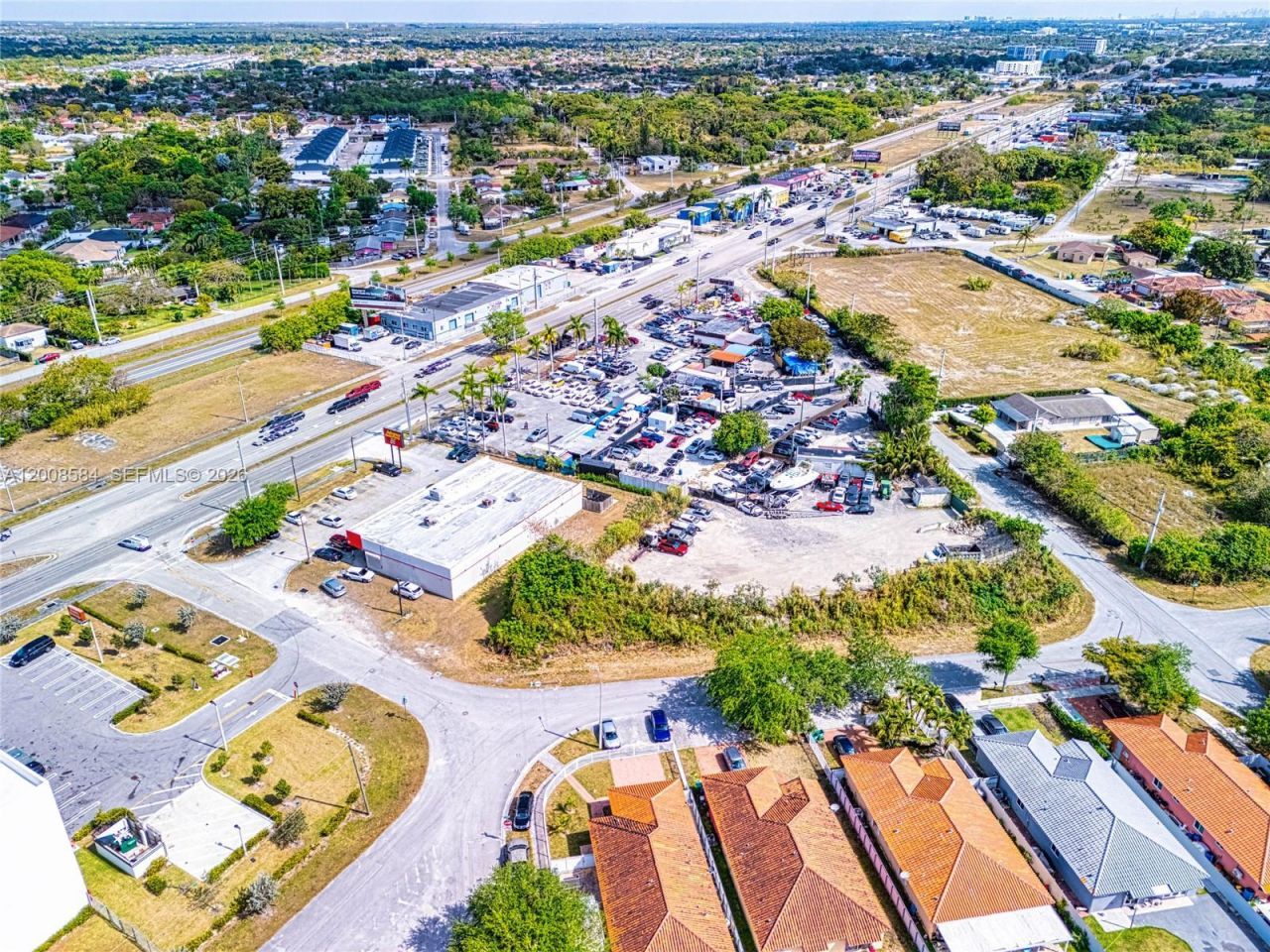 22825 S Dixie Hwy , Miami, FL 33170 Photo