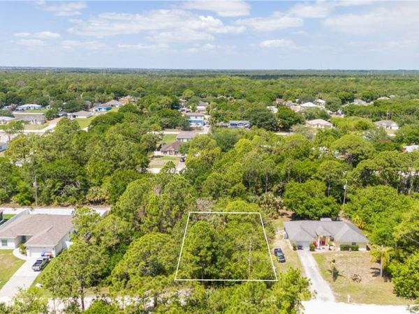 7945 103rd Court, Vero Beach, FL 32967