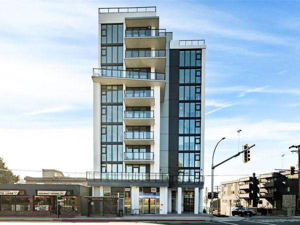 899 Esquimalt Rd, Unit #807, Esquimalt, BC V9A 3M5