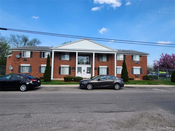 19160 Winston Street, Detroit, MI 48219