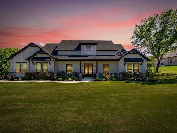 2029 Shady Creek Crossing, Azle, TX 76020