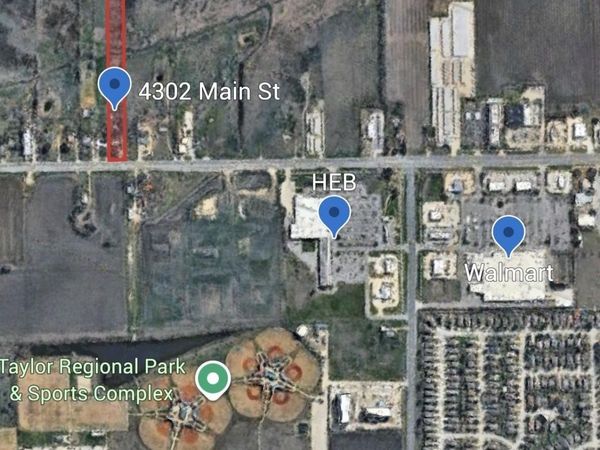 4302 N Main ST, Taylor, TX 76574