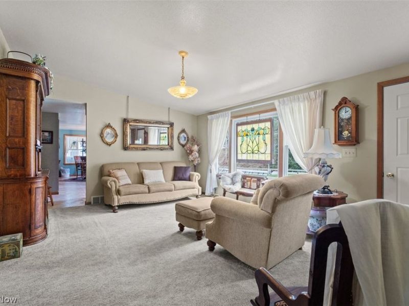 6561 Swamp Street NE, Hartville, OH 44632 Photo 20