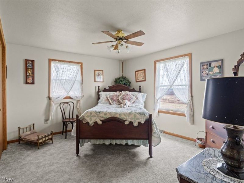 6561 Swamp Street NE, Hartville, OH 44632 Photo 27