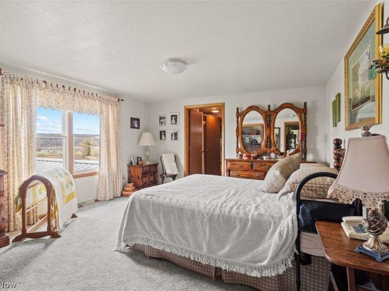 6561 Swamp Street NE, Hartville, OH 44632 Photo 31