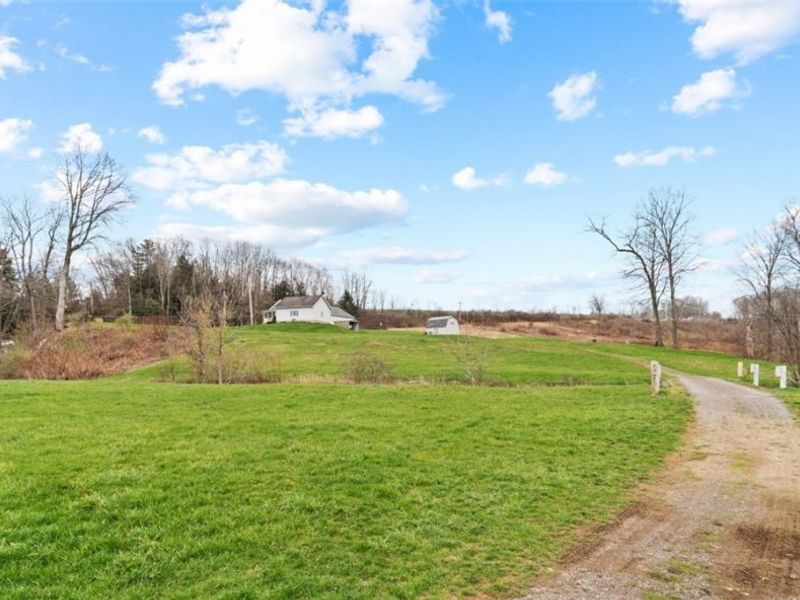 6561 Swamp Street NE, Hartville, OH 44632 Photo 45