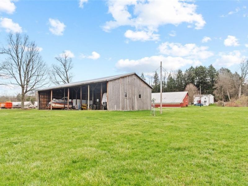 6561 Swamp Street NE, Hartville, OH 44632 Photo 48