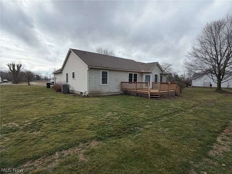 6561 Swamp Street NE, Hartville, OH 44632 Photo 6