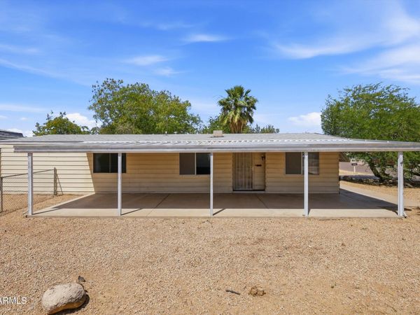 18216 N 5TH Place, Phoenix, AZ 85022