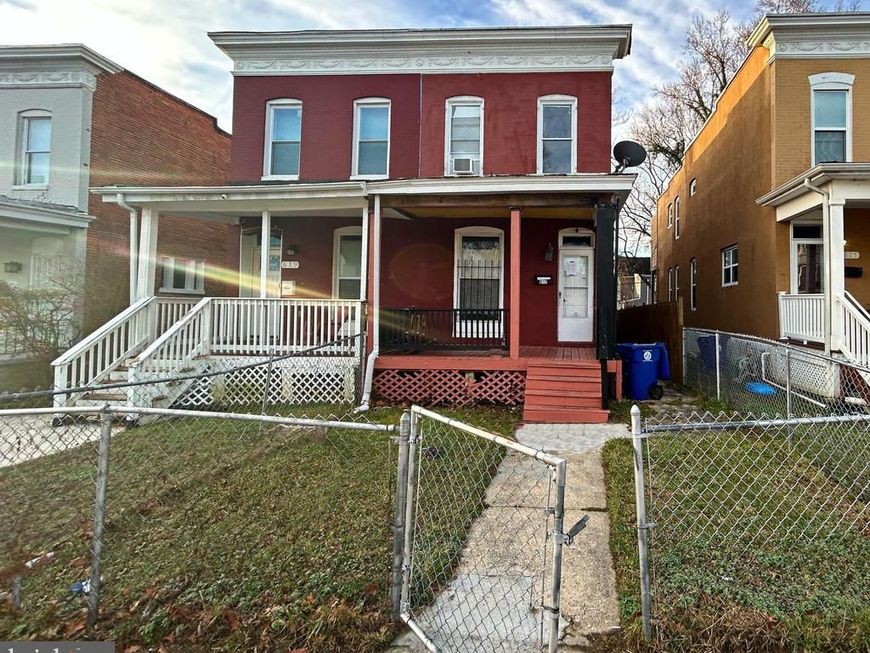 617 Dumbarton Avenue, Baltimore, MD 21218 Main Photo