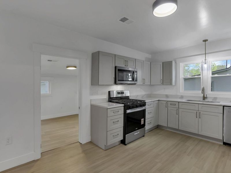 154 S Fulton Street , Richwood, OH 43344 Photo 12