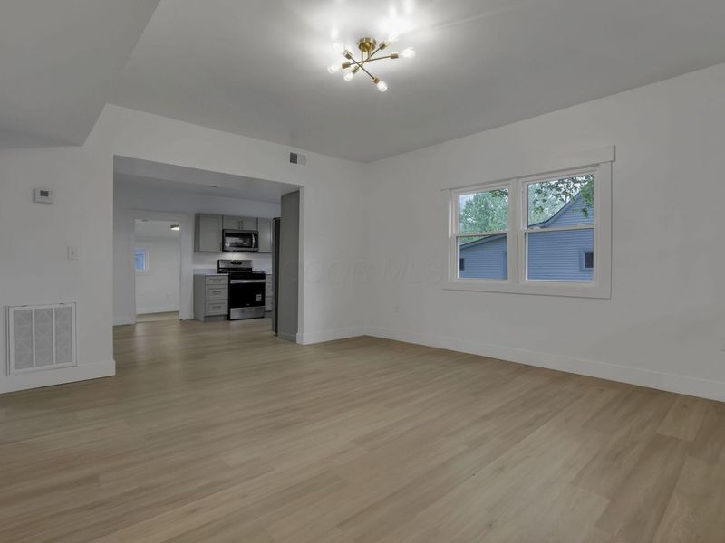 154 S Fulton Street , Richwood, OH 43344 Photo 8