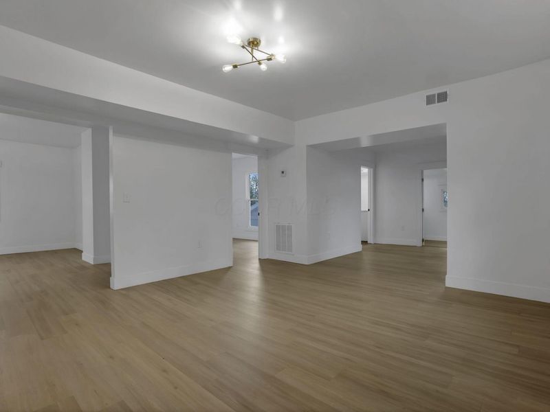 154 S Fulton Street , Richwood, OH 43344 Photo 9