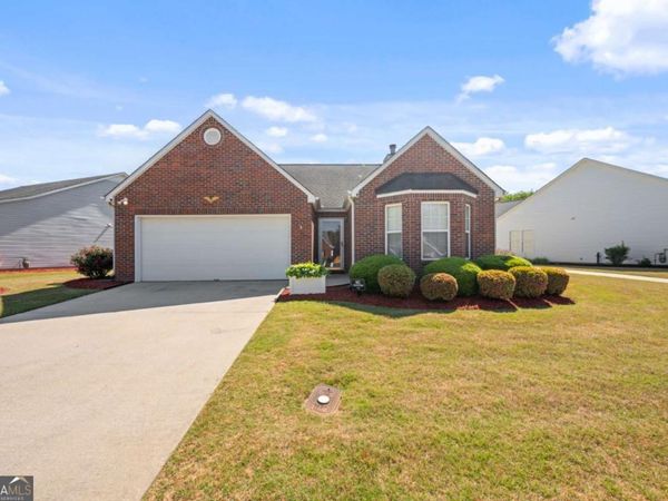 740 Jacoby Drive, Loganville, GA 30052