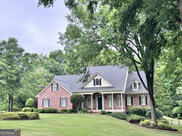 105 Meadow Trail, Social Circle, GA 30025