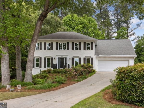 685 Wood Work Way, Roswell, GA 30076