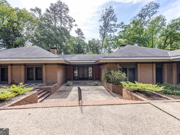 2718 Averett Drive, Columbus, GA 31906