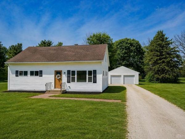 2761 Middle Urbana Road, Springfield, OH 45503