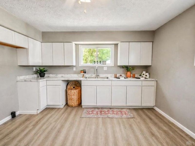 2761 Middle Urbana Road, Springfield, OH 45503 Photo 10