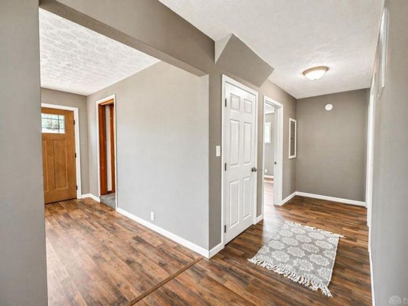 2761 Middle Urbana Road, Springfield, OH 45503 Photo 12