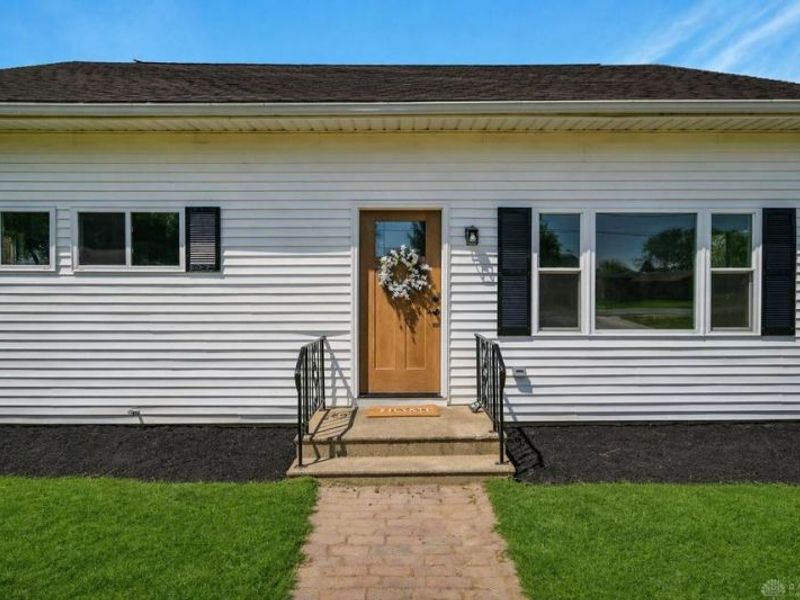 2761 Middle Urbana Road, Springfield, OH 45503 Photo 4