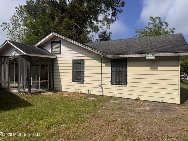 3829 Victor Street, Pascagoula, MS 39567