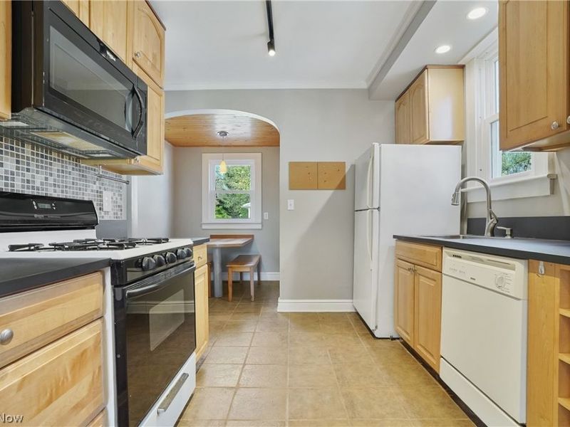 1620 Maple Road, Cleveland Heights, OH 44121 Photo 23