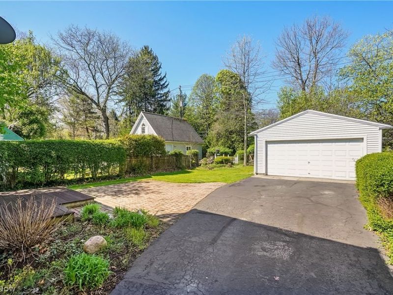 1620 Maple Road, Cleveland Heights, OH 44121 Photo 8