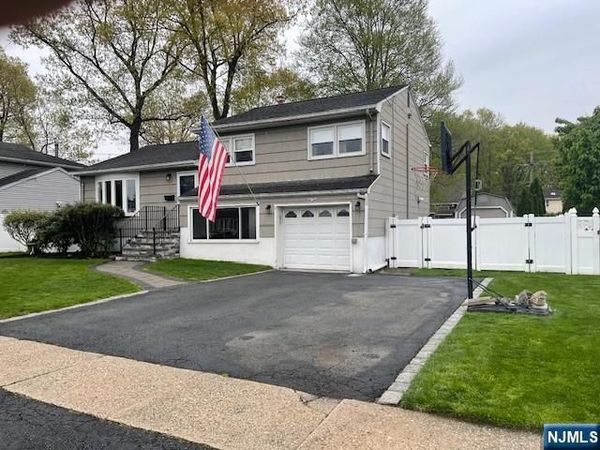 63 Cypress Road, DUMONT, NJ 07628