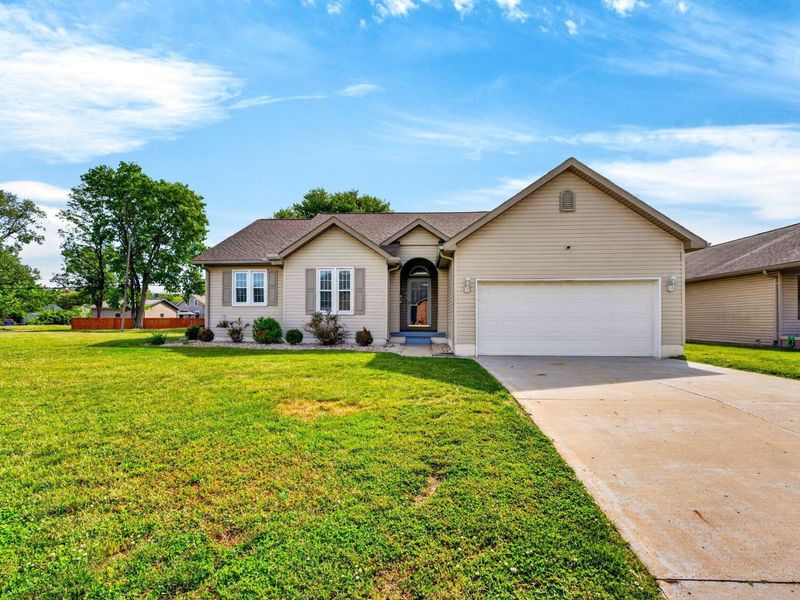 9 Cavalier Court , Chillicothe, OH 45601 Photo 5