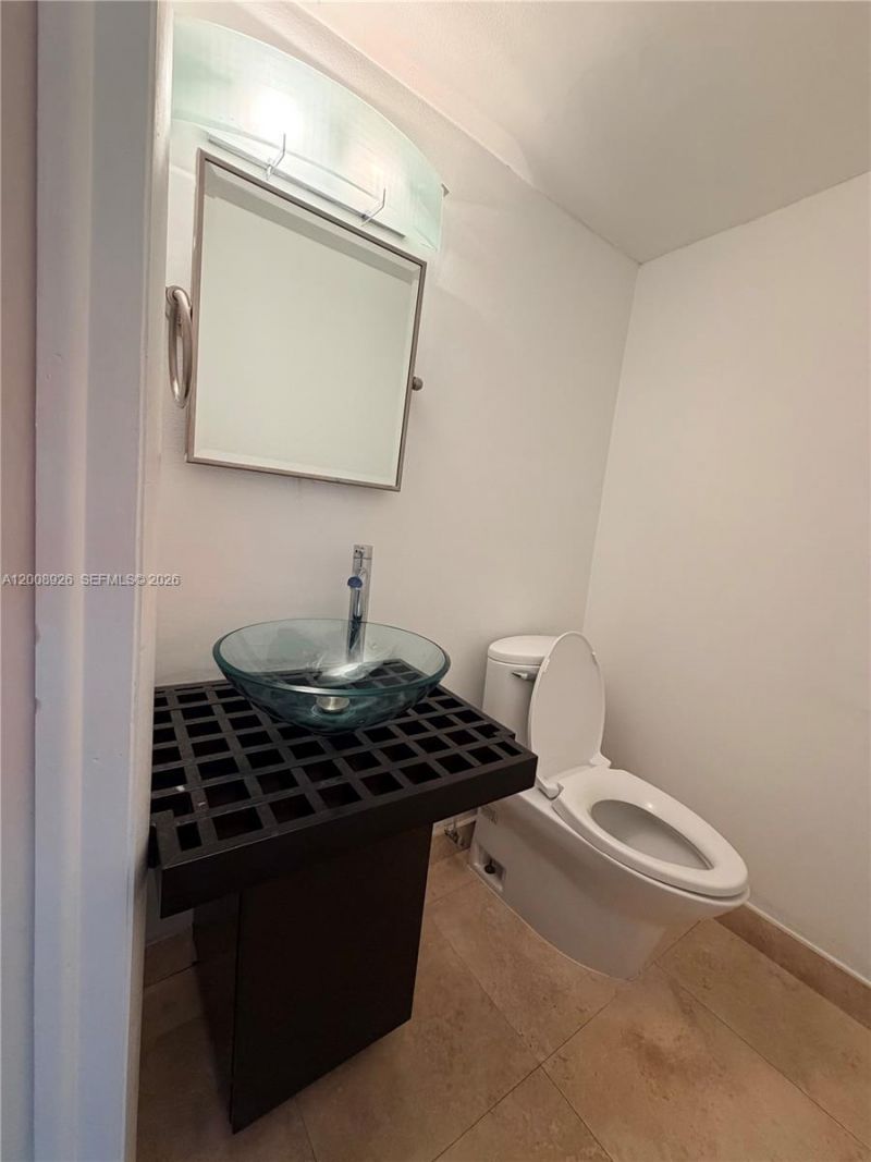3225 Bird Ave, Unit IV3, Miami, FL 33133 Photo