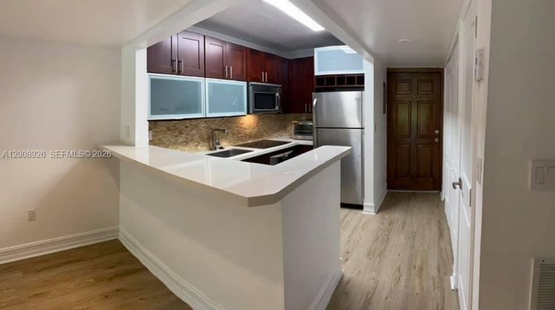 3225 Bird Ave, Unit IV3, Miami, FL 33133 Photo
