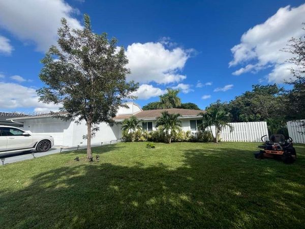 11121 SW 110th Rd, Unit 11121, Miami, FL 33176