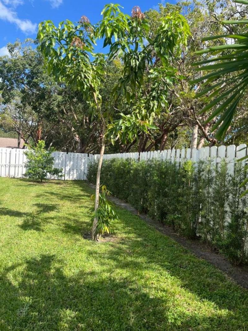 11121 SW 110th Rd , Unit 11121, Miami, FL 33176 Photo