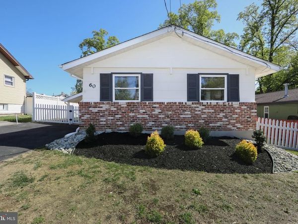60 N OAKLAND AVENUE, RUNNEMEDE, NJ 08078