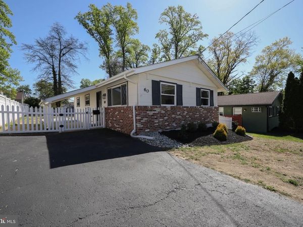 60 N OAKLAND AVENUE, RUNNEMEDE, NJ 08078