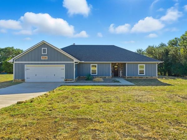 125 Ruidoso Way , Mineral Wells, TX 76067