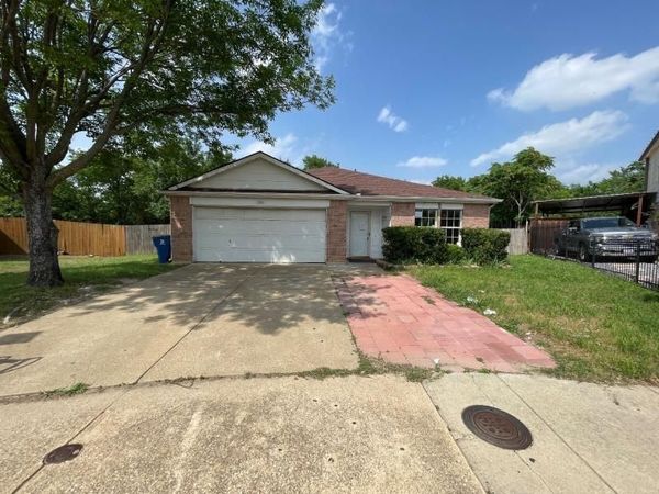 5056 Urban Avenue , Dallas, TX 75227