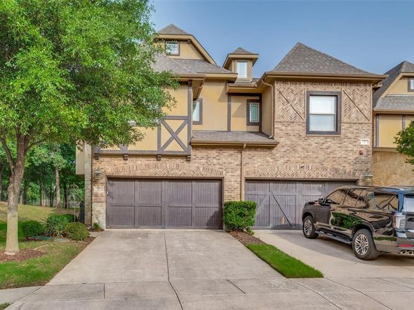 928 Brook Forest Lane , Euless, TX 76039