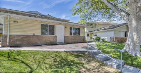 4981 Catalina Drive, Unit 1, Reno, NV 89502 Photo