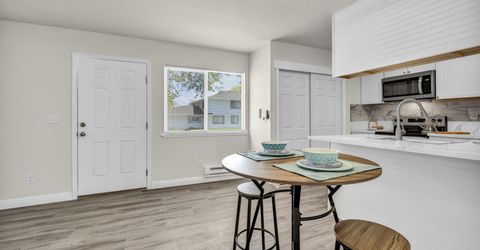 4981 Catalina Drive, Unit 1, Reno, NV 89502 Photo