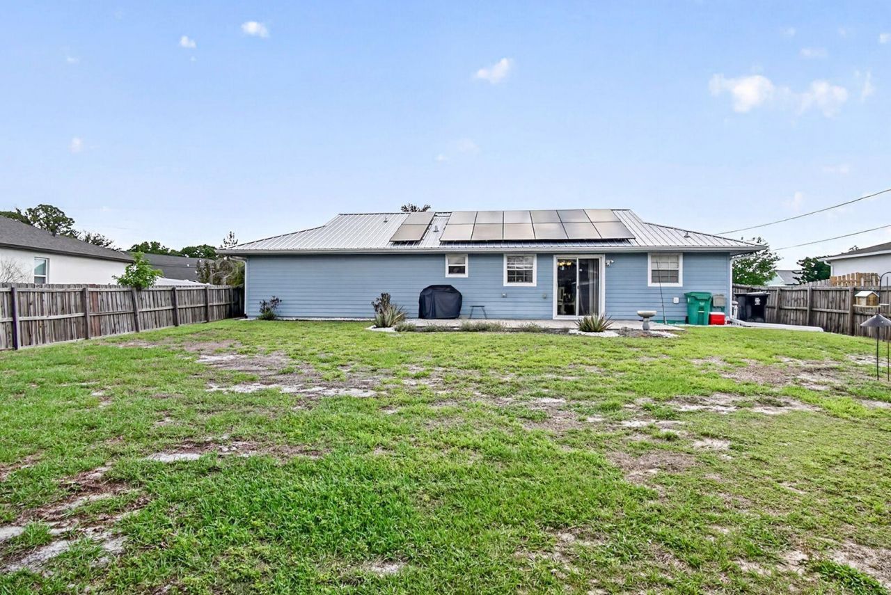 1146 SW Del Rio Boulevard, Port Saint Lucie, FL 34953 Photo